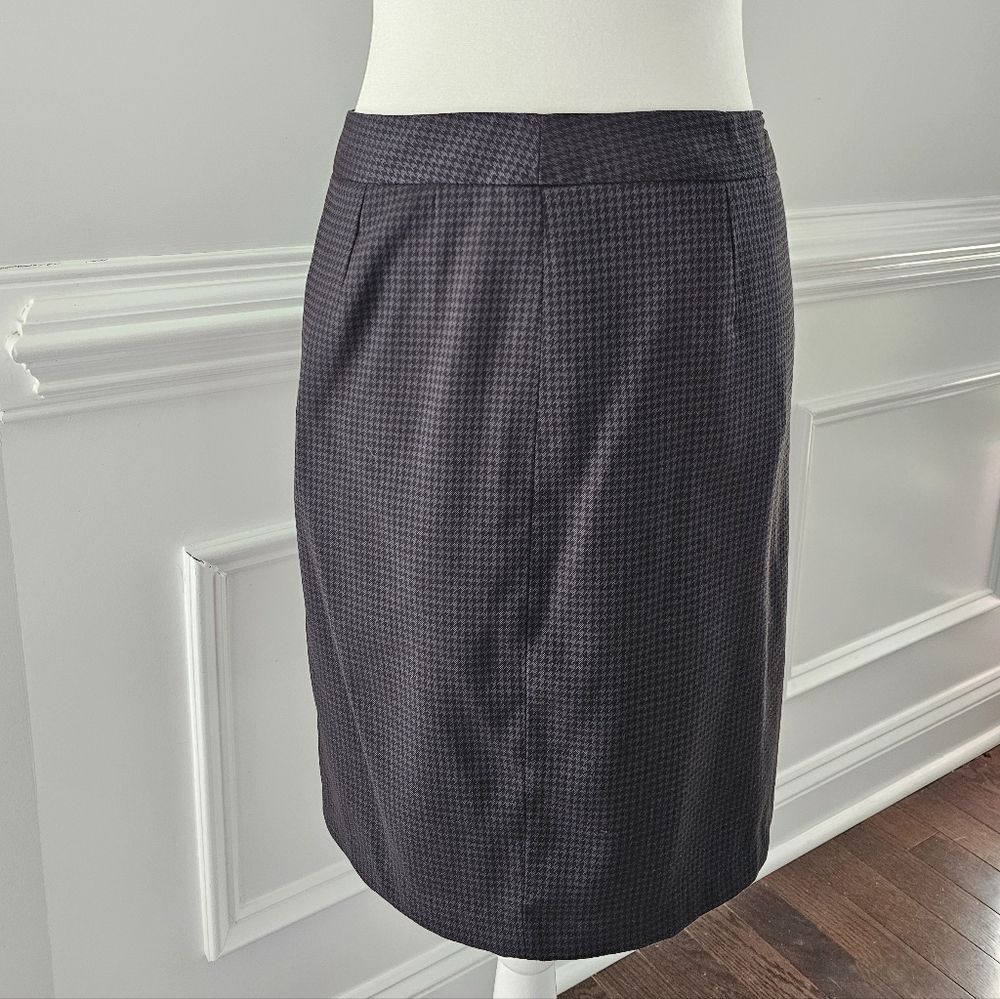 Black & Gray Hounstooth Tailored Skirt - Laundry by Shelli Segal - Size 2